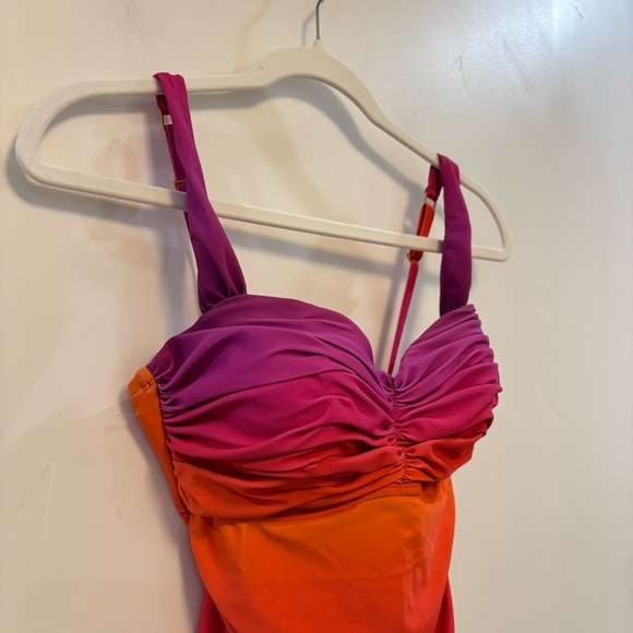 NWOT Bleu Rod Beattie pink ombre One Pc Swimsuit. Size 6 - Picture 6 of 8